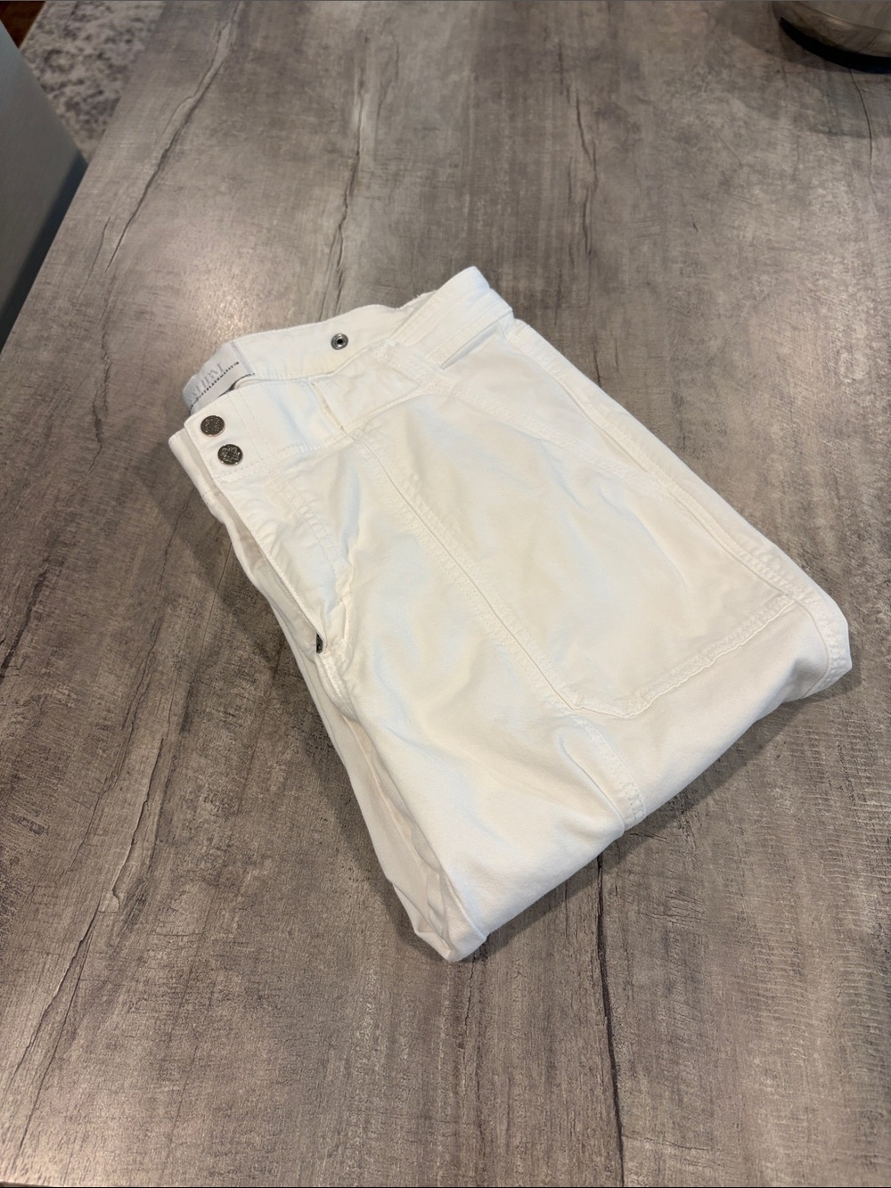 Women’s Pret a Pedi by WHBM Classic Straight Crop : White size 8